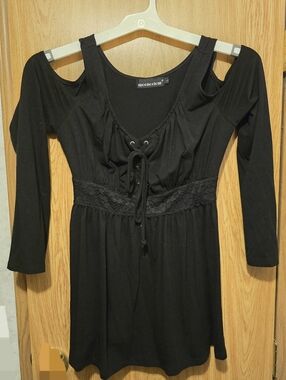 Black Lace-Trim Cold-Shoulder Top